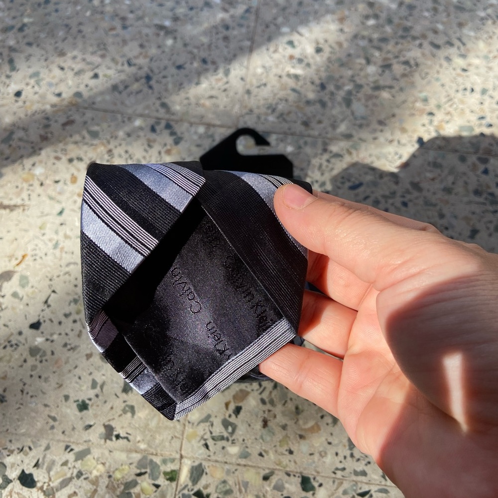 Calvin Klein Men’s Neck Tie - Picture 4 of 5